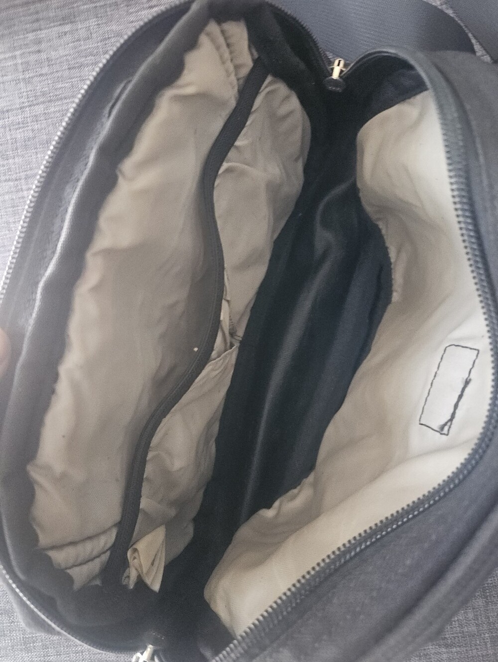 The North Face Roo Fannypack - Picture 4 of 6